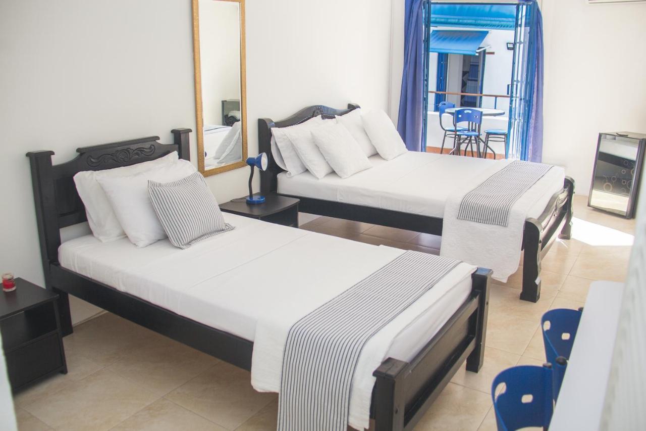 Hotel Plaza De La Trinidad Cartagena Exterior photo