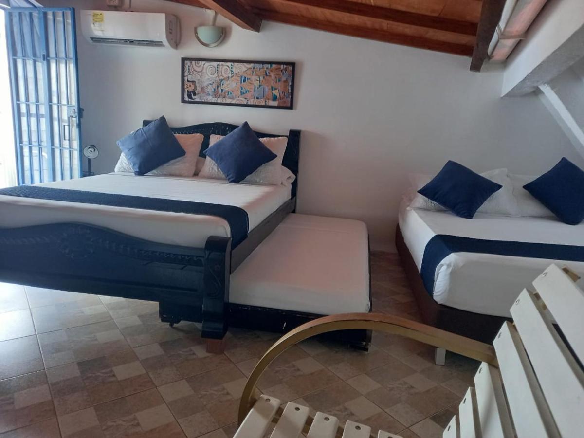 Hotel Plaza De La Trinidad Cartagena Exterior photo
